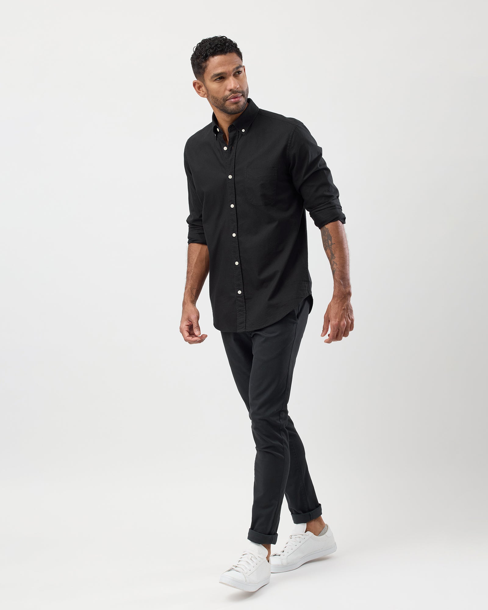 BUTTON-DOWN OXFORD SHIRT