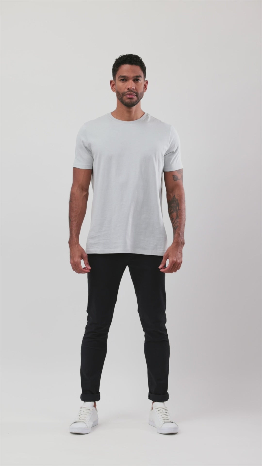 ESSENTIAL CREW TEE